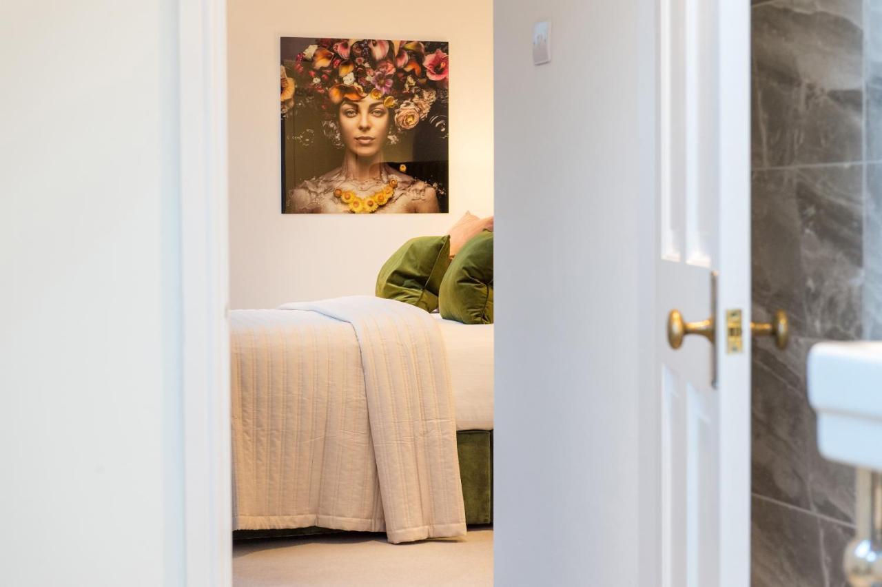 The Tower By Harrogate Serviced Apartments Exterior photo