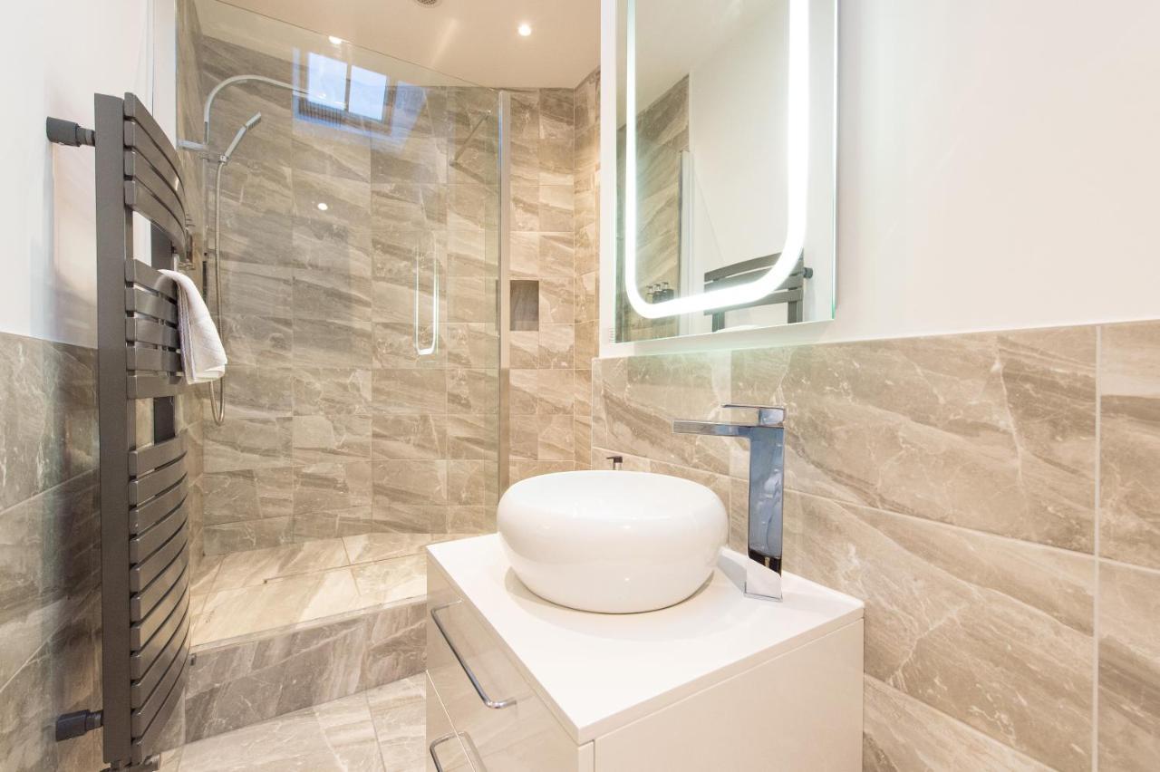 The Tower By Harrogate Serviced Apartments Exterior photo